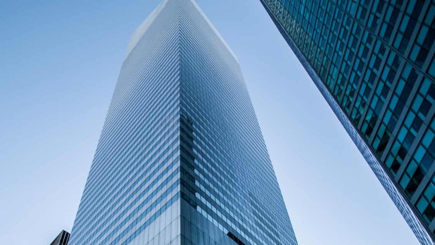 Edificio en construcción en Manhattan continúa inestable tras deformación de columnas Edificio en construcción en Manhattan continúa inestable tras deformación de columnas