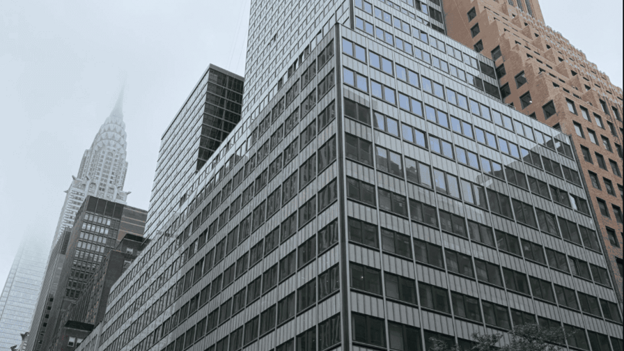Evacuan un rascacielos en el centro de Manhattan por temor al colapso de su estructura Evacuan un rascacielos en el centro de Manhattan por temor al colapso de su estructura