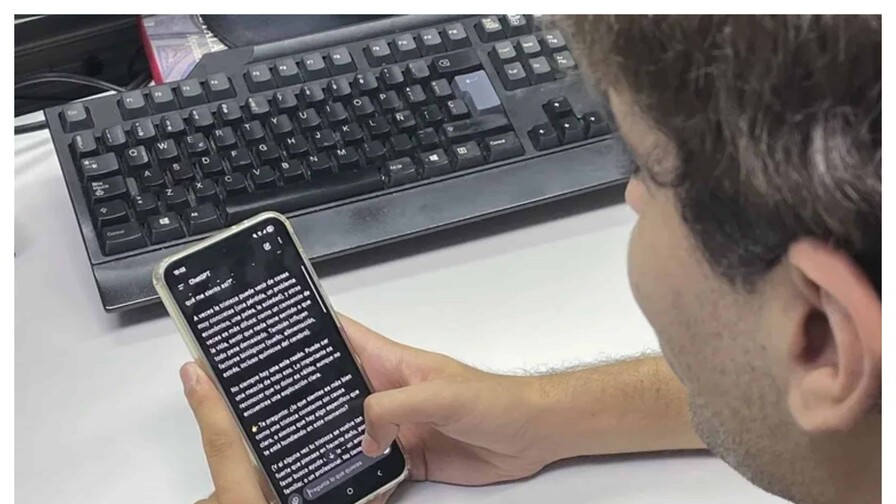 Los autores de un concurso po&eacute;tico internacional en espa&ntilde;ol deber&aacute;n firmar que no usan IA