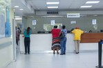 Médicos cumplen con el paro, mientras pacientes sufren por la suspensión de consultas