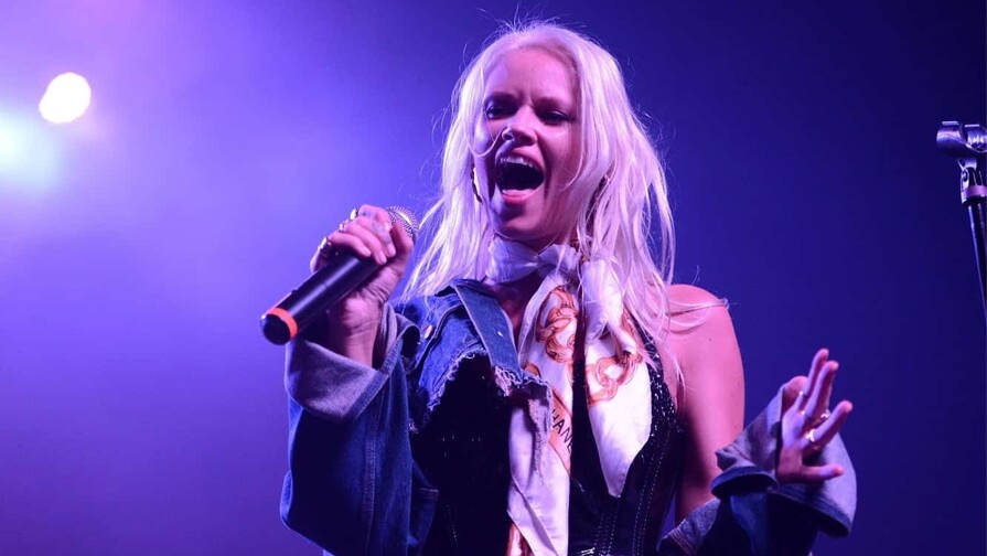 Fallece a los 37 a&ntilde;os Lauren Bennett, voz de Party Rock Anthem