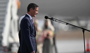 S&aacute;nchez llega a Ankara a la cumbre donde coincidir&aacute; con Trump tras sus cr&iacute;ticas a Espa&ntilde;a