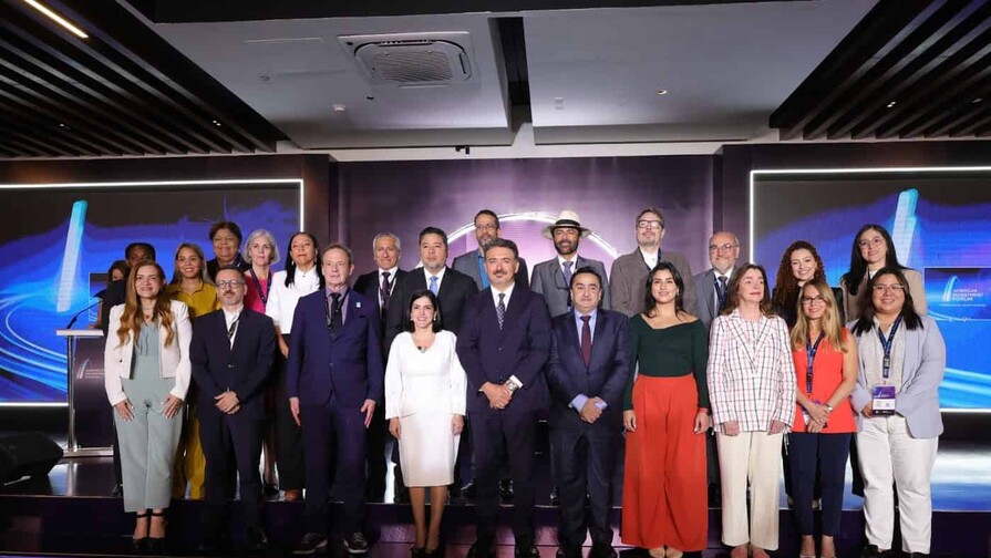República Dominicana ante el nuevo mapa de la inversión República Dominicana ante el nuevo mapa de la inversión