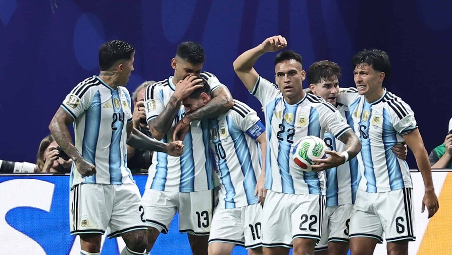 El Mundial se toma una fecha libre este miércoles: luego se encienden los cuartos de final El Mundial se toma una fecha libre este miércoles: luego se encienden los cuartos de final