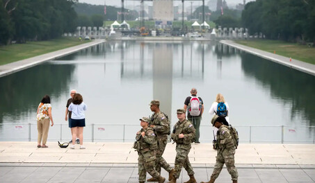 Un a&ntilde;o despu&eacute;s, la Guardia Nacional que despleg&oacute; Trump sigue patrullando Washington