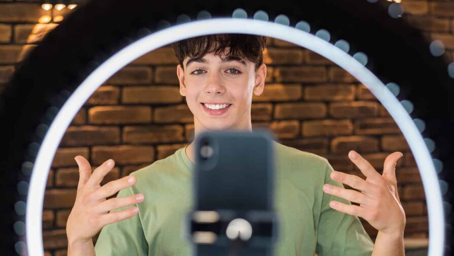 Looksmaxxing, la tendencia que promete "mejorar" el rostro y el cuerpo, pero preocupa a expertos Looksmaxxing, la tendencia que promete "mejorar" el rostro y el cuerpo, pero preocupa a expertos