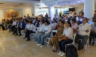 Defensa del farall&oacute;n centra debate sobre el monorriel; autoridades garantizan respeto al patrimonio