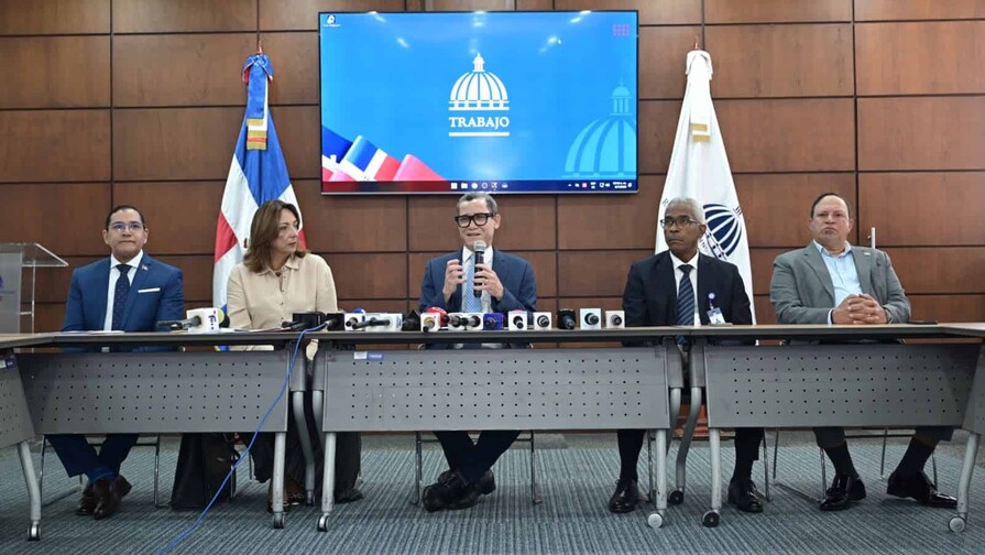 El mercado laboral dominicano se cierra para quienes pasan de los 40 años El mercado laboral dominicano se cierra para quienes pasan de los 40 años