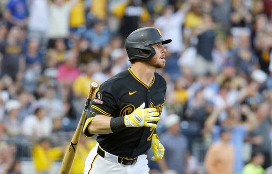 Ryan OHearn hace historia: tres jonrones y r&eacute;cord de 10 carreras impulsadas con los Piratas