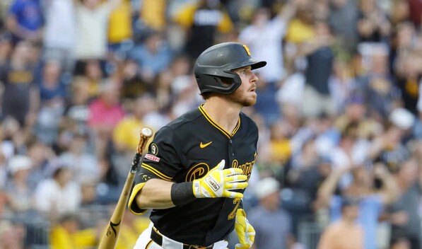 Ryan OHearn hace historia: tres jonrones y r&eacute;cord de 10 carreras impulsadas con los Piratas