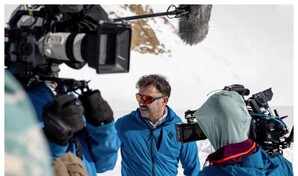 Netflix estrenar&aacute; una serie documental de J. A. Bayona del avi&oacute;n siniestrado en los Andes