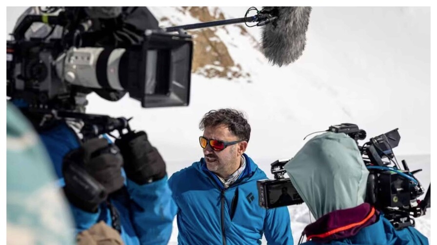 Netflix estrenará una serie documental de J. A. Bayona del avión siniestrado en los Andes Netflix estrenará una serie documental de J. A. Bayona del avión siniestrado en los Andes
