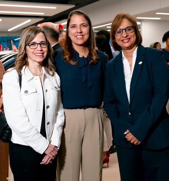 Analie Prieto, Carmen Mejia, and Benahuare Pichardo.