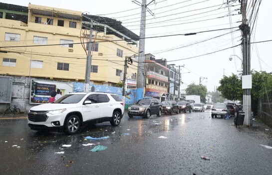 El COE declara al Gran Santo Domingo y San Crist&oacute;bal en alerta verde por lluvias