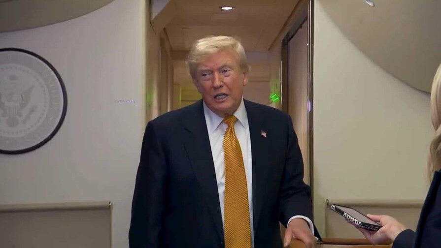 Trump se confunde y atribuye a la República Islámica de Japón un ataque con misiles Trump se confunde y atribuye a la República Islámica de Japón un ataque con misiles