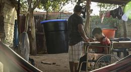 De Caracas a Maracaibo: el trauma por el terremoto fuerza a familias a migrar