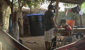 De Caracas a Maracaibo: el trauma por el terremoto fuerza a familias a migrar