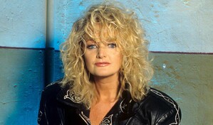 M&aacute;s all&aacute; de Total Eclipse of the Heart, los temas que convirtieron en mito la voz de Bonnie Tyler