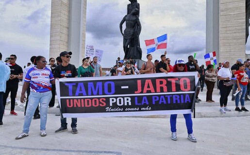 La Plaza de la Bandera vuelve a ser escenario de protestas ciudadanas