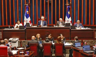 Los senadores aprueban pr&eacute;stamos por US$465 millones provenientes de la C&aacute;mara Baja