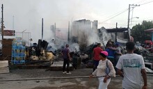 Incendio destruye varios negocios en plaza comercial de municipio de Puerto Plata