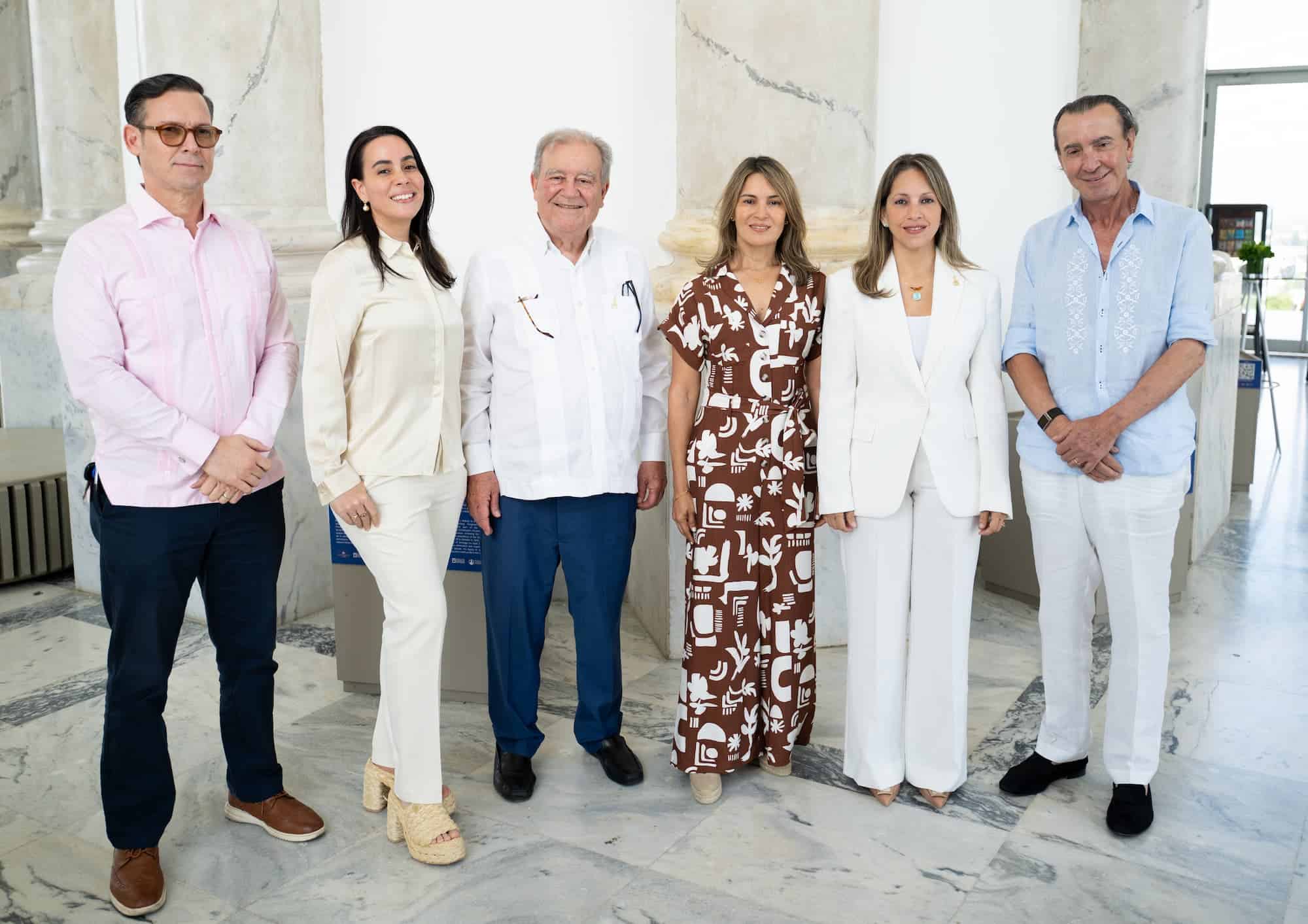 Agustín Fernández, Ana Núñez, Hendrik Kelner, Catherine Llibre, María Belissa Ramírez y Litto Gómez.