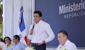 Collado reconoce tardanza en la restauraci&oacute;n de obras en la Ciudad Colonial y expresa su pesar