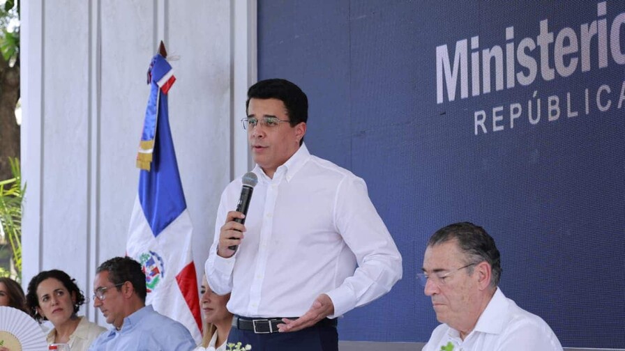 Collado reconoce tardanza en la restauración de obras en la Ciudad Colonial y expresa su pesar Collado reconoce tardanza en la restauración de obras en la Ciudad Colonial y expresa su pesar