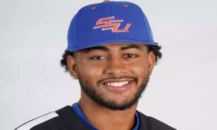 Jugador de b&eacute;isbol dominicano denuncia que contin&uacute;a siendo hostigado por agentes del ICE