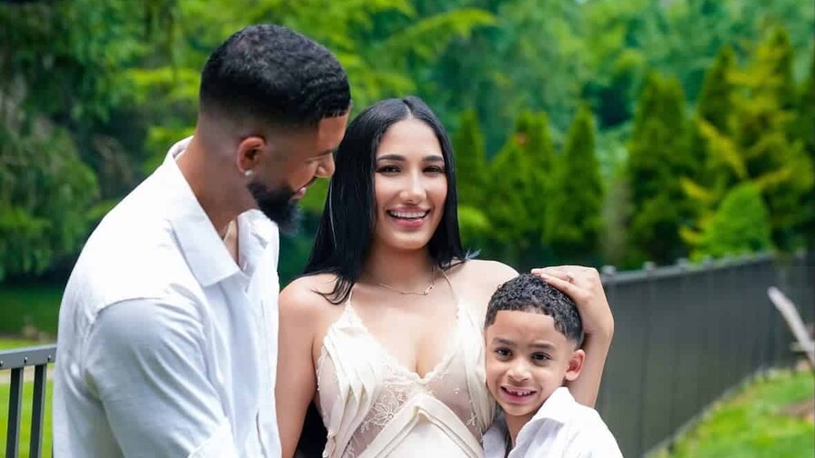 Nuestra oración contestada: Dj Adoni y Lisabely Lugo anuncian que esperan su segundo hijo Nuestra oración contestada: Dj Adoni y Lisabely Lugo anuncian que esperan su segundo hijo