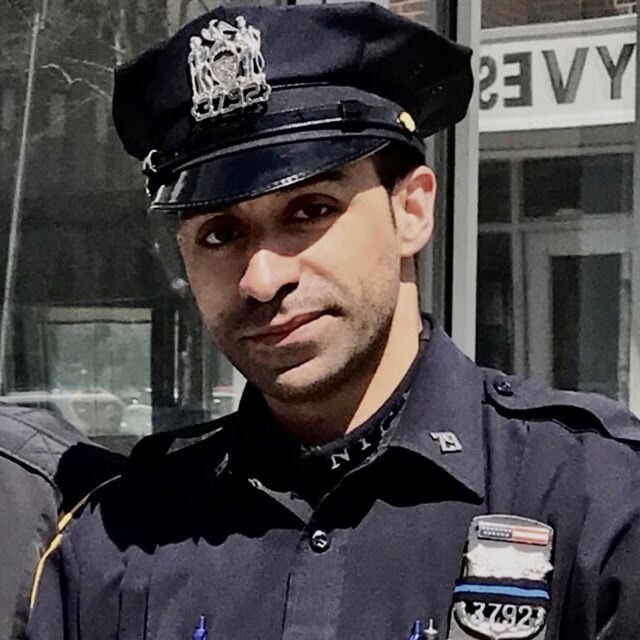 Nueva York pagó cerca de US$700,000 en demandas contra policía acusado de violar a una menor Nueva York pagó cerca de US$700,000 en demandas contra policía acusado de violar a una menor