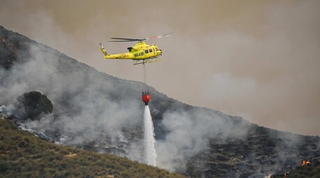 Al menos 12 fallecidos y 23 personas sin localizar en un violento incendio en el sur de Espa&ntilde;a