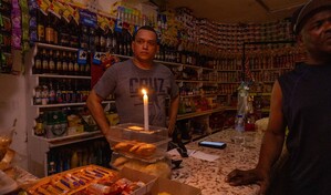 M&aacute;s de cuatro d&iacute;as sin energ&iacute;a el&eacute;ctrica obliga a comerciantes a cerrar sus negocios en Los Frailes