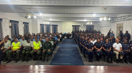 Polic&iacute;a capacita a agentes de la regi&oacute;n Sureste sobre salud mental y uso de la fuerza