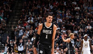 Wembanyama ata su futuro a los Spurs por US$252 millones; Estoy aqu&iacute; para quedarme, dijo