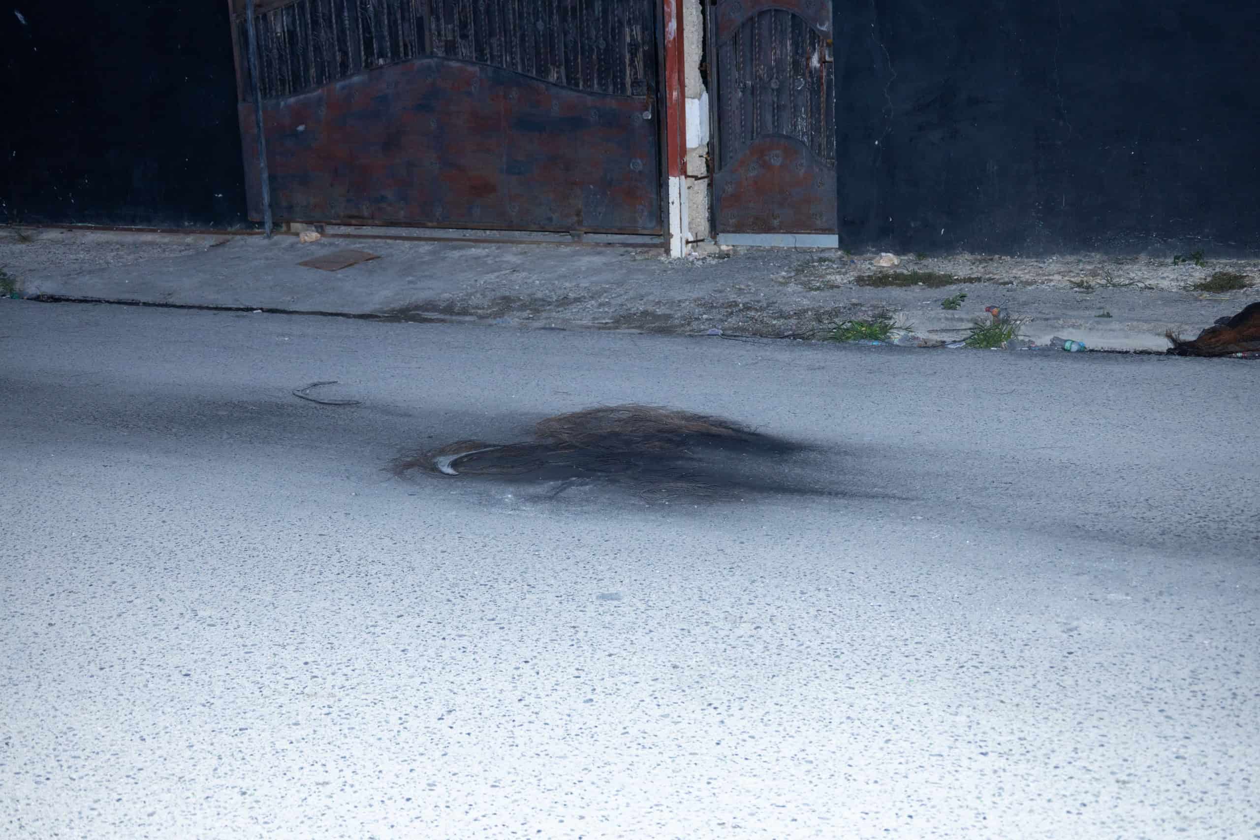 Residentes de los Frailes han tenido que recurrir a la quema de neum&aacute;ticos.