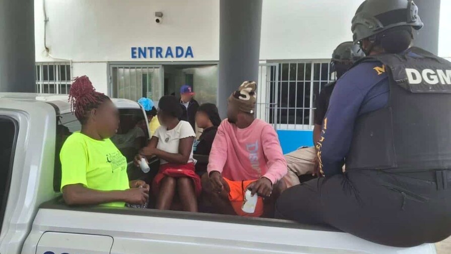 Más de 1,300 indocumentados deportados hacia Haití tras operativos de Migración Más de 1,300 indocumentados deportados hacia Haití tras operativos de Migración