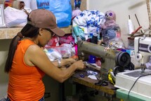 La moda r&aacute;pida cambia el oficio de sastres y modistas