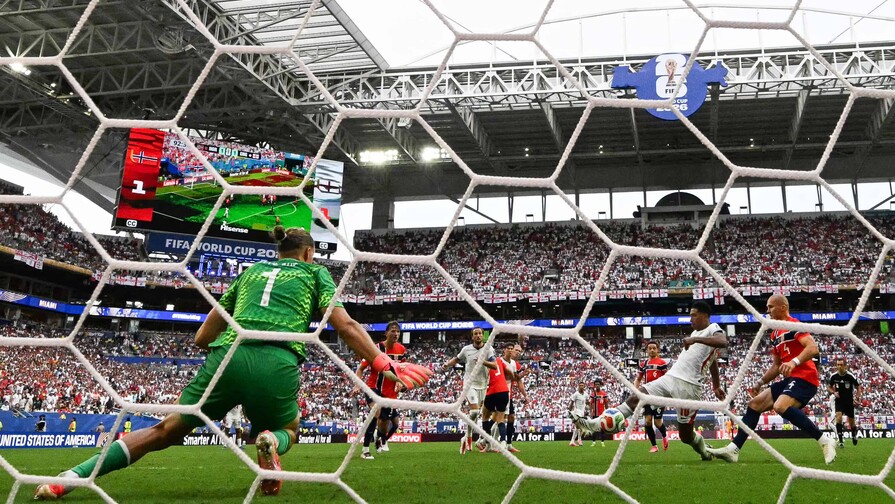 Un doblete de Bellingham envía a Inglaterra a semifinales del Mundial Un doblete de Bellingham envía a Inglaterra a semifinales del Mundial