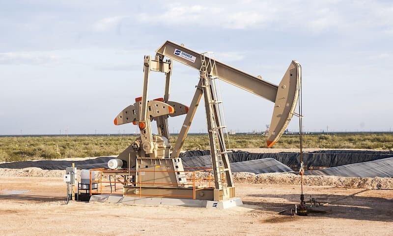 El petr&oacute;leo de Texas sube un 9.4 % ante el bloqueo naval de Estados Unidos a Ir&aacute;n