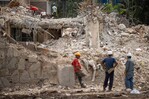 Al menos 68 personas murieron por los terremotos en la zona cero de Caracas