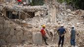 Al menos 68 personas murieron por los terremotos en la zona cero de Caracas