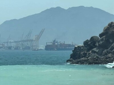 Tres buqyes petroleros fueron detenidos en Ormuz, según Irán