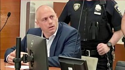 La polic&iacute;a de Nueva York despide al inspector acusado de agredir sexualmente a una subordinada