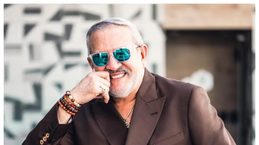 Muere Raúl Grisanty, reconocido cantante y productor de la televisión dominicana Muere Raúl Grisanty, reconocido cantante y productor de la televisión dominicana