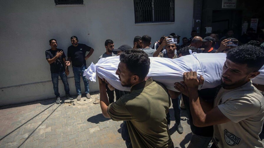 Siete muertos en un ataque israelí contra un puesto policial en Gaza Siete muertos en un ataque israelí contra un puesto policial en Gaza