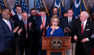 La hermana del fallecido senador Graham terminar&aacute; su mandato en el Senado como pidi&oacute; Trump