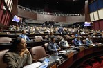 El retraso al evaluar cúmulo de propuestas aplaza el Código Penal hasta mañana El retraso al evaluar cúmulo de propuestas aplaza el Código Penal hasta mañana