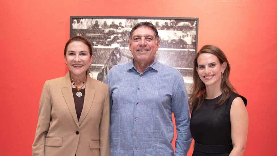 Sofía Torres Prida inaugura Tauromaquias en el Museo de Arte Moderno Sofía Torres Prida inaugura Tauromaquias en el Museo de Arte Moderno