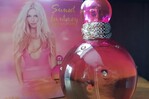 Panamá ordena retirar perfume de la marca Britney Spears por contener sustancia prohibida Panamá ordena retirar perfume de la marca Britney Spears por contener sustancia prohibida